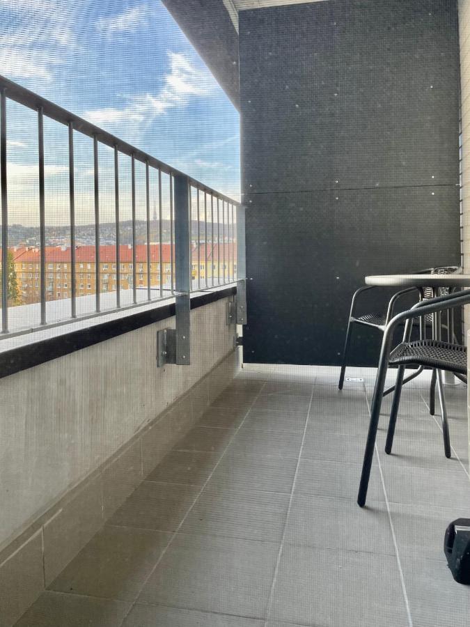 Great Apartment Bratislava Luaran gambar