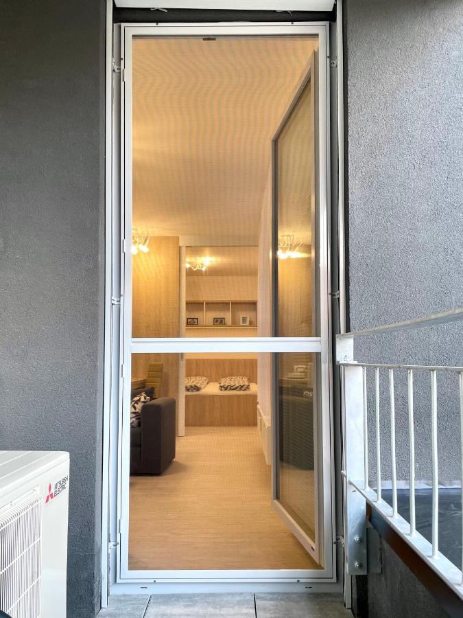 Great Apartment Bratislava Luaran gambar